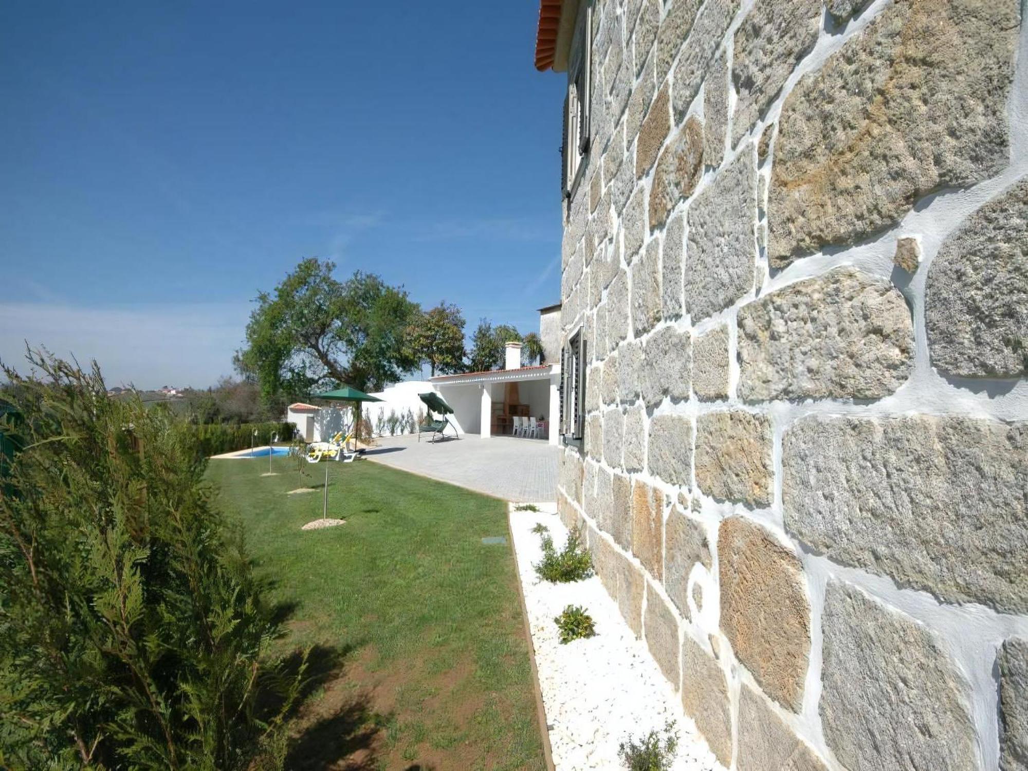 Quaint Peaceful 3 Bedrooms Mycenaean Private Pool Large Garden North Portugal * Barcelos