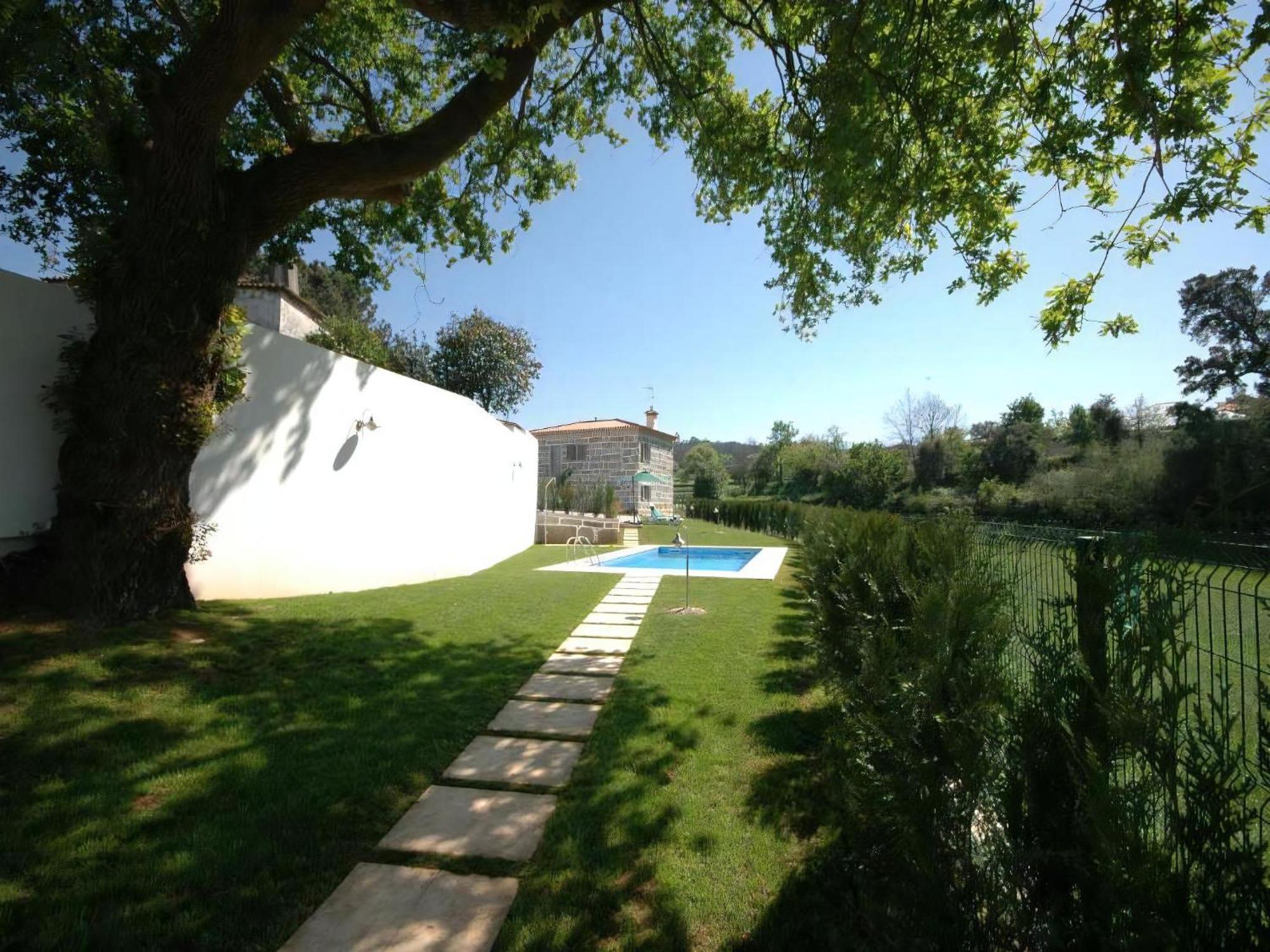 Quaint Peaceful 3 Bedrooms Mycenaean Private Pool Large Garden North Portugal Villa *