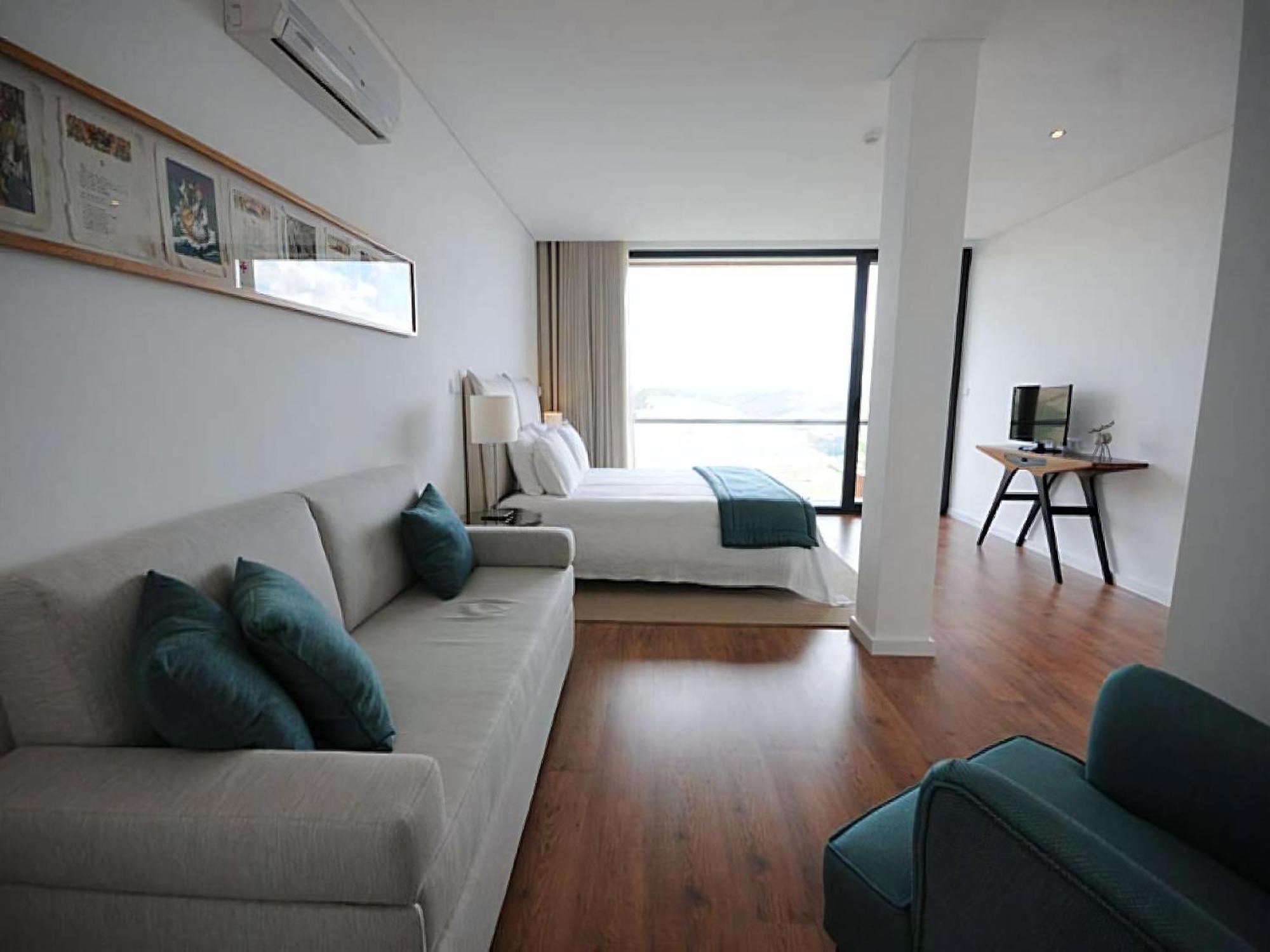 Outstanding Pinhao Villa 4 Bedrooms Villa Gouva Pool Table Stunning Valley Views Villa Pinhao