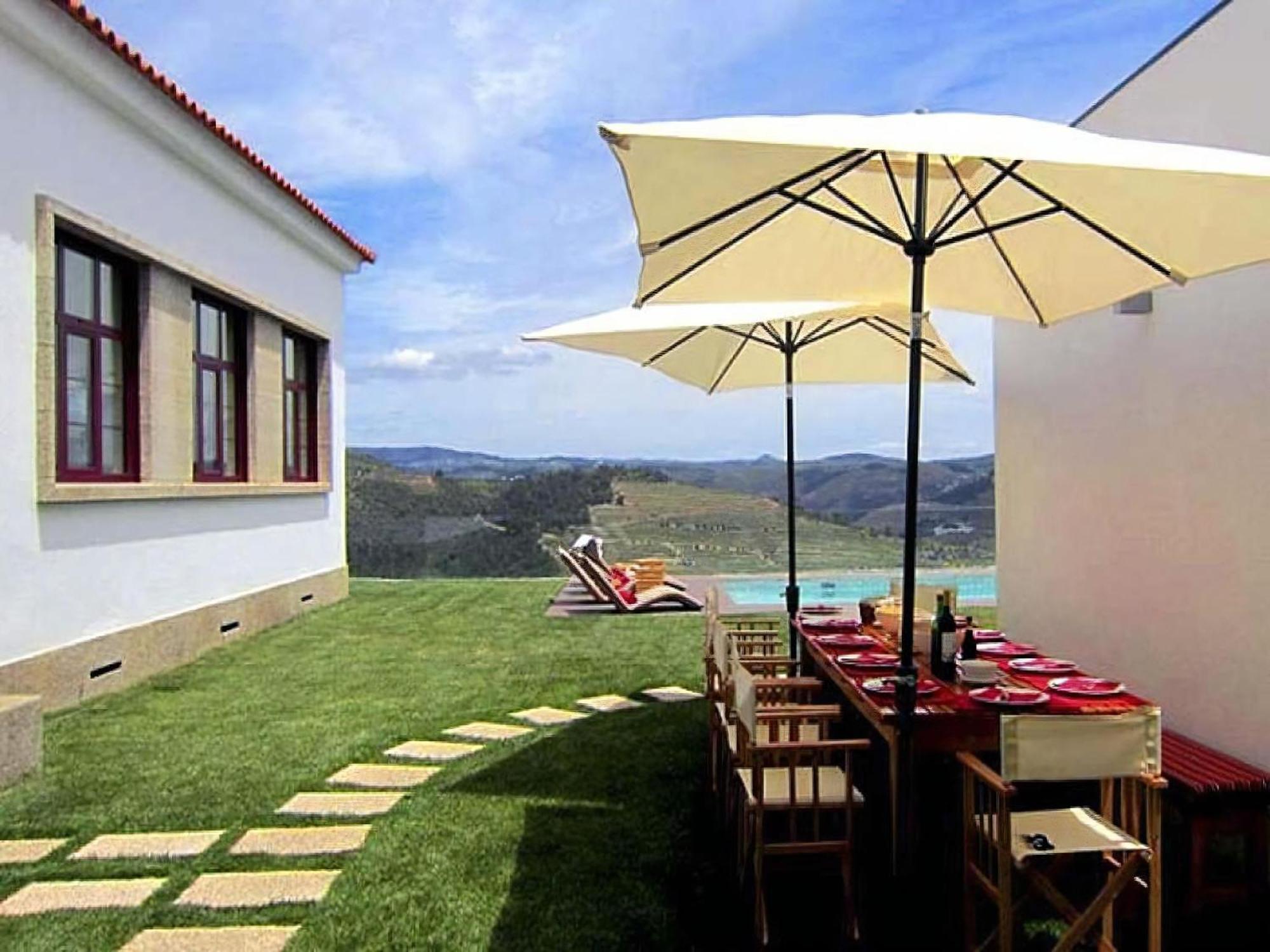 Outstanding Pinhao Villa 4 Bedrooms Villa Gouva Pool Table Stunning Valley Views * Pinhao