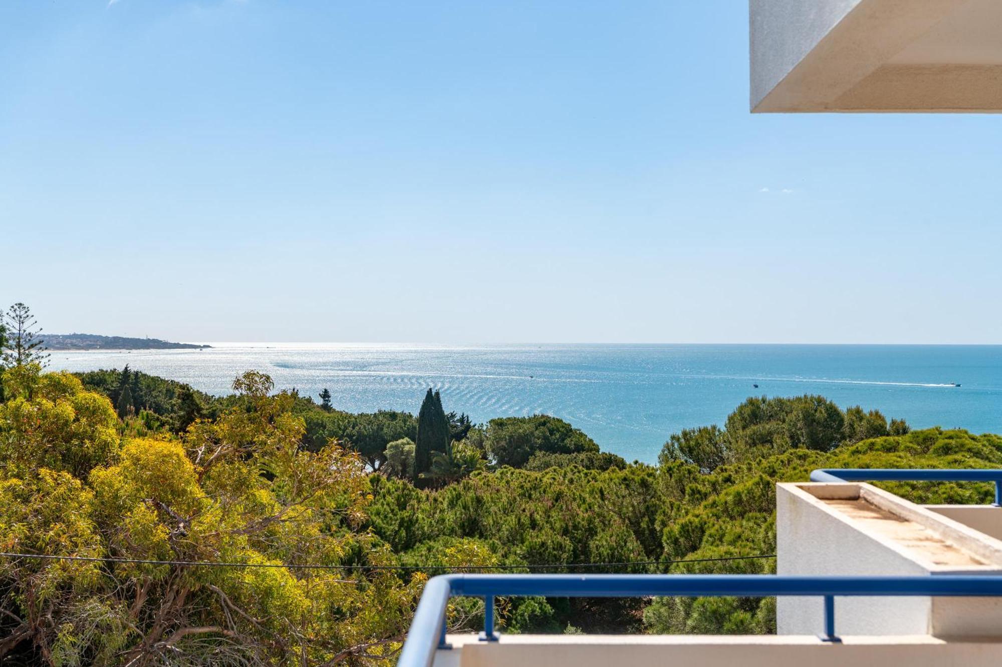 Gomes -free Airco, Wiffi & Swimming Pool- By Bedzy Apartment