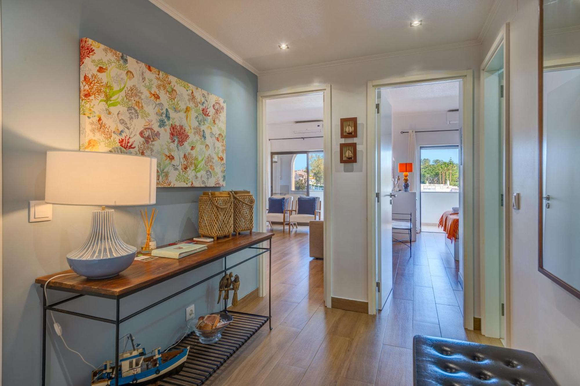 Gomes -free Airco, Wiffi & Swimming Pool- By Bedzy Porches (Algarve)