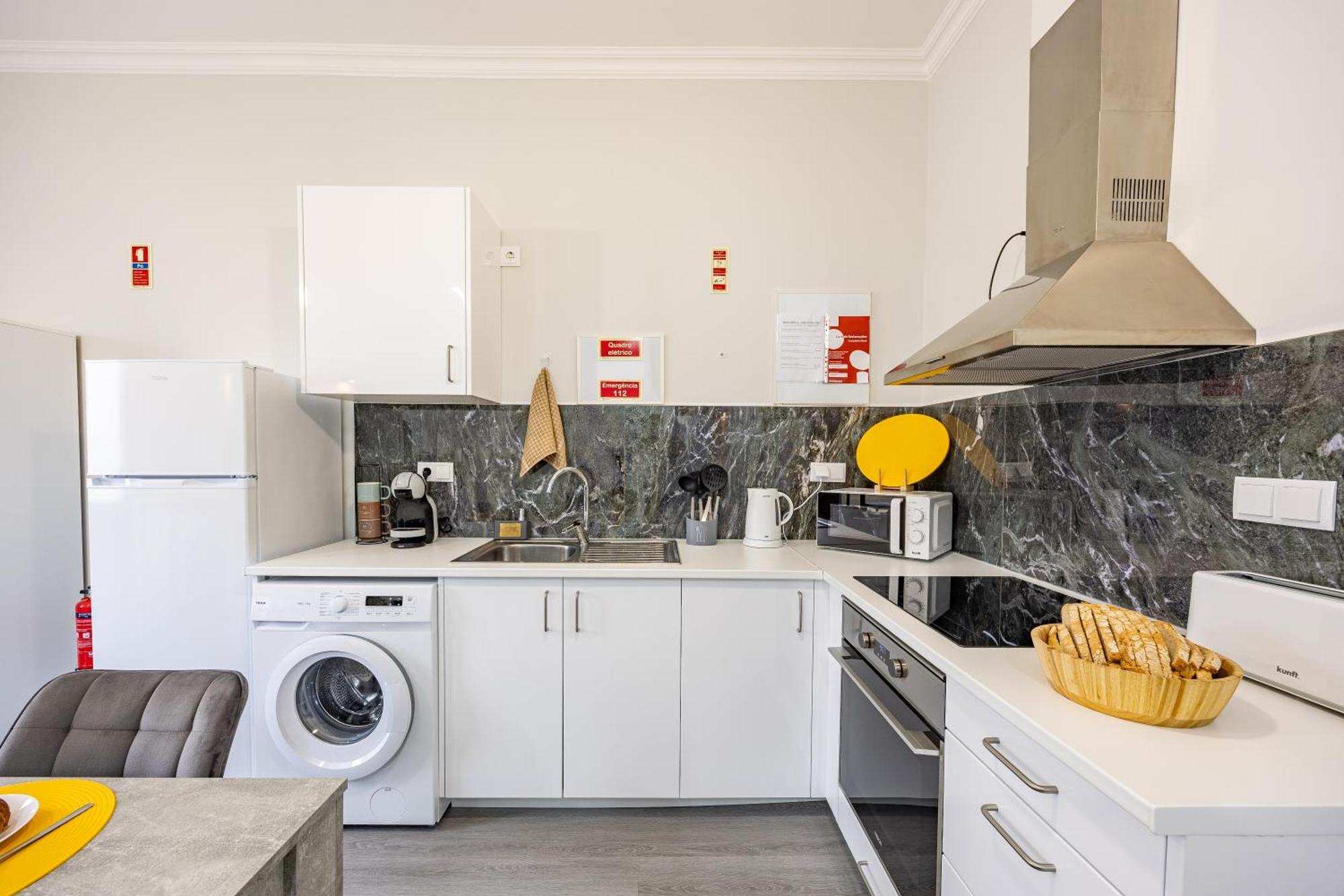 Magalhaes Al By Your Key Madeira Apartment *