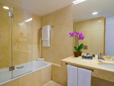 Hotel Hf Fenix Urban