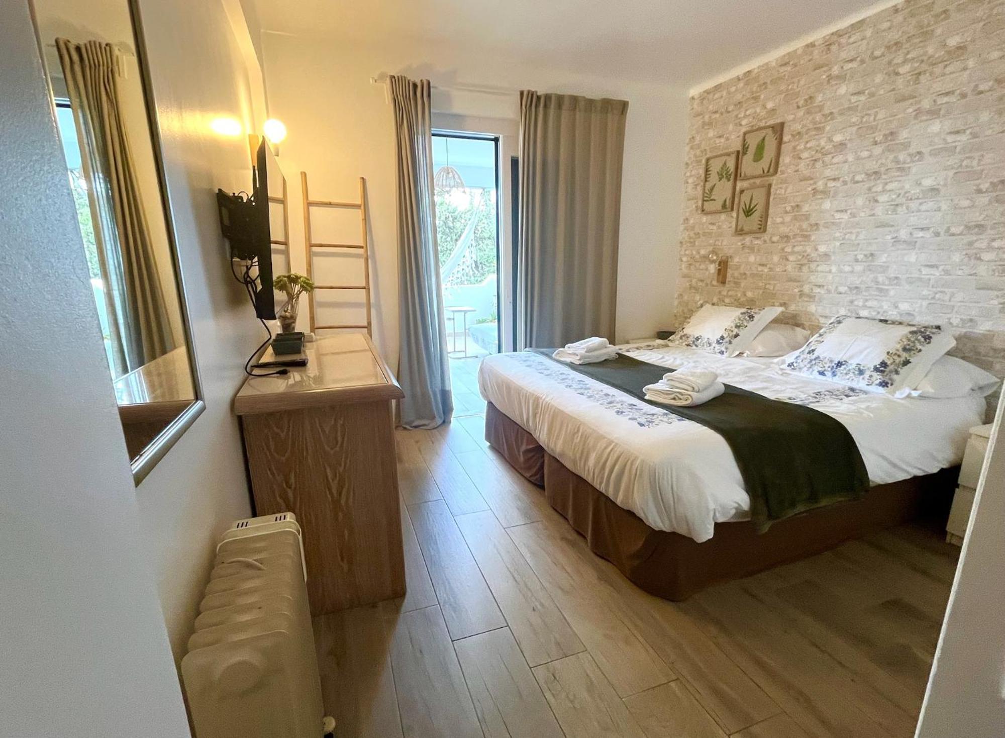 Excelstay - Balaia *