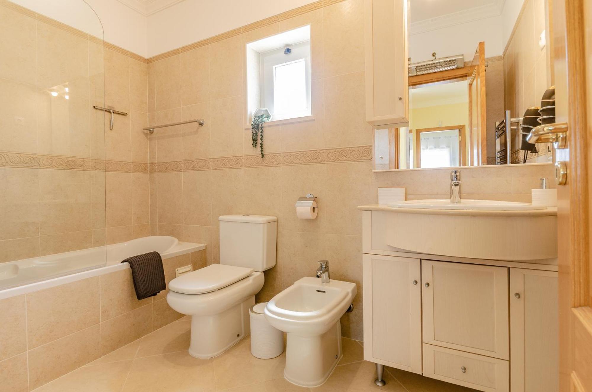 Four Bedroom With Private Pool Oasis Parque At09