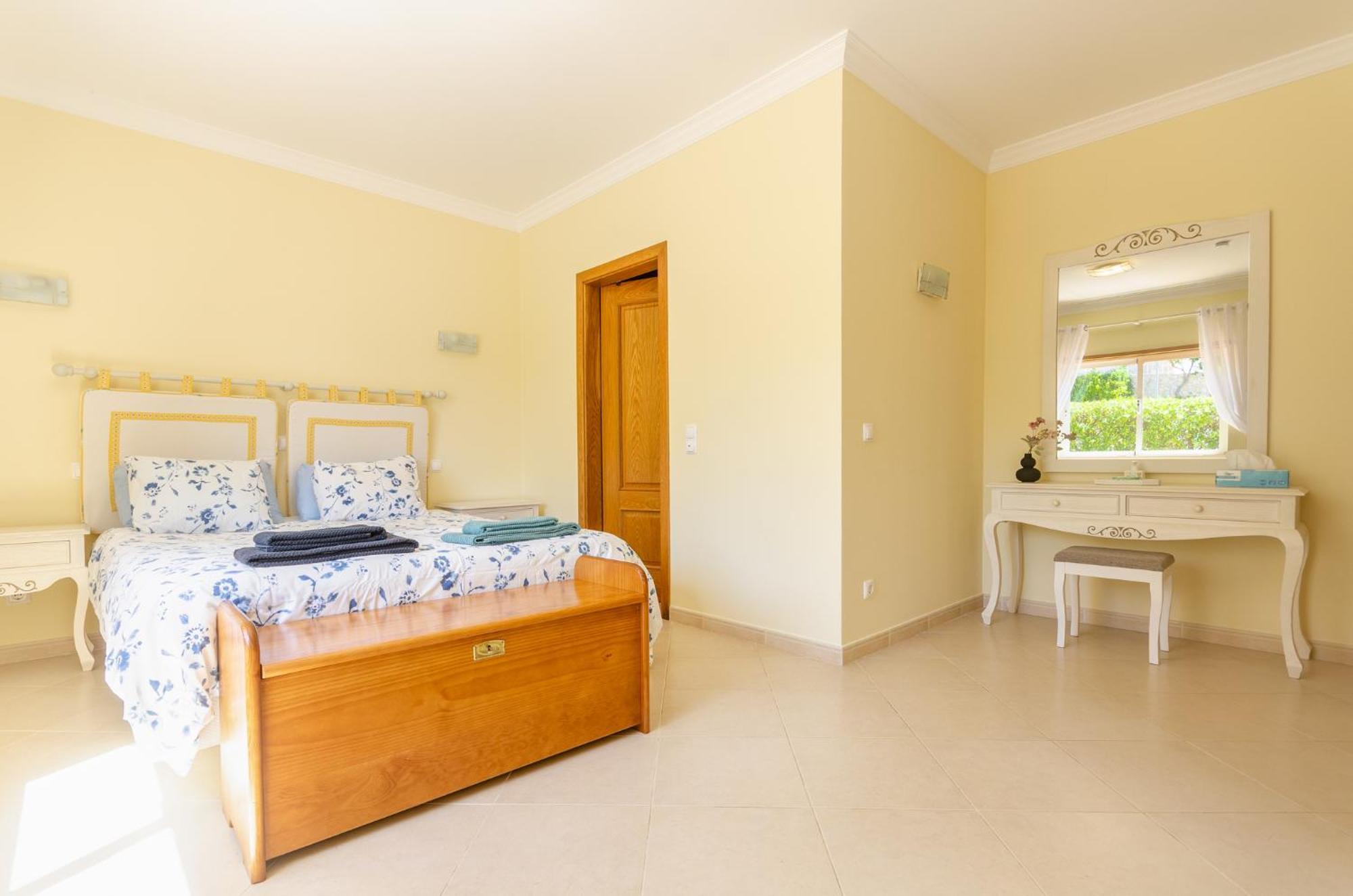 Four Bedroom With Private Pool Oasis Parque At09 *