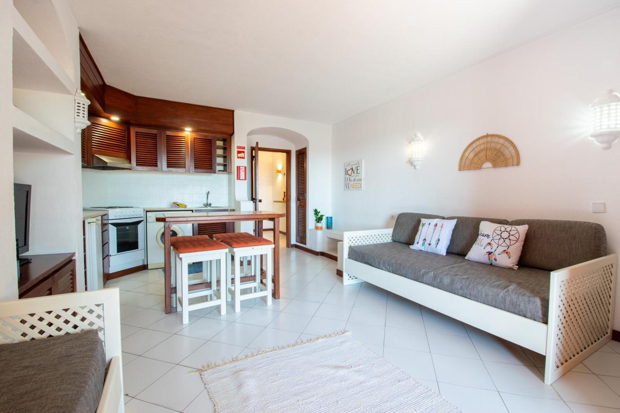 Aparthotel Bellavista Avenida By Beguest 3*