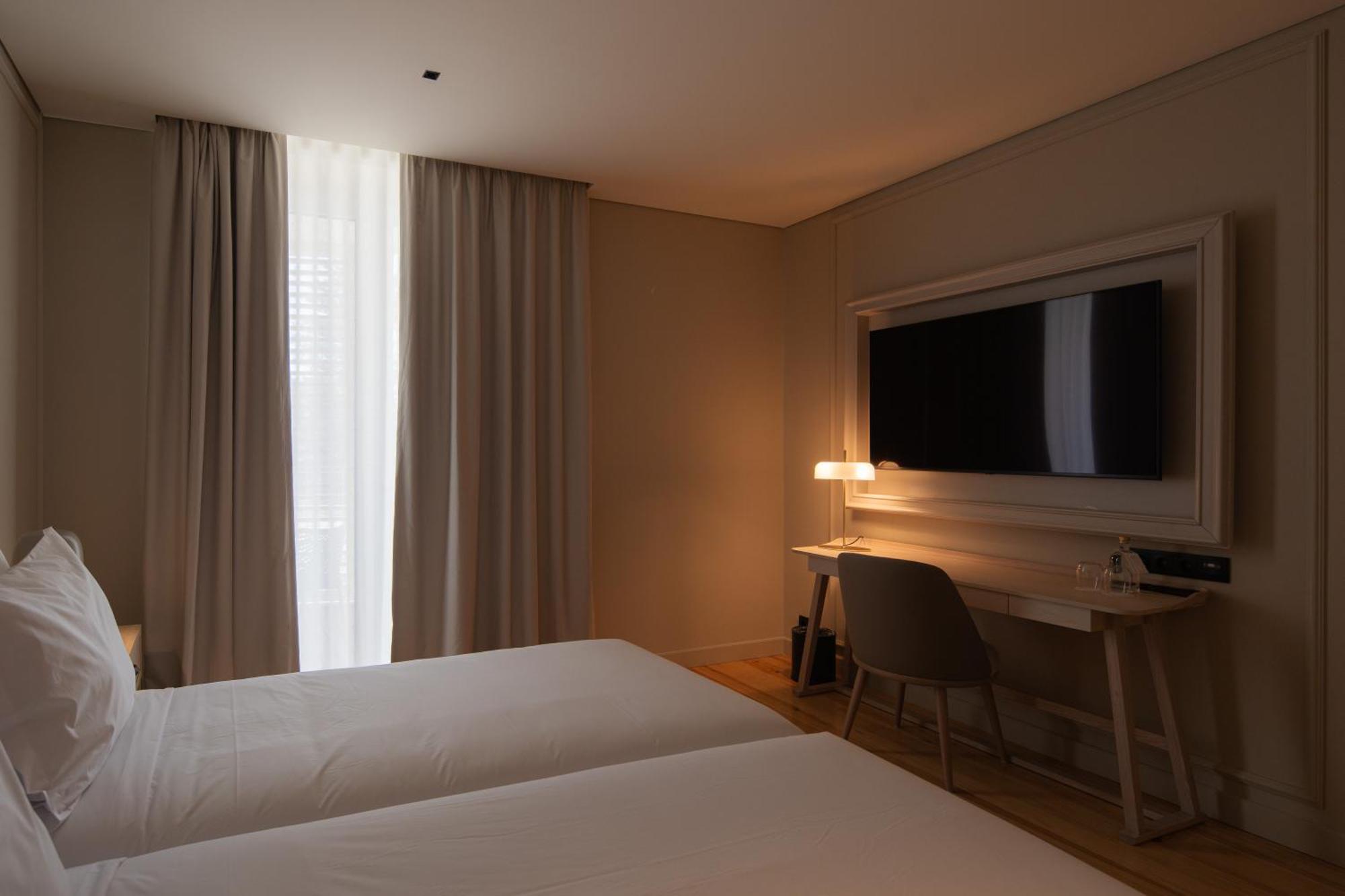 Mercure Azores