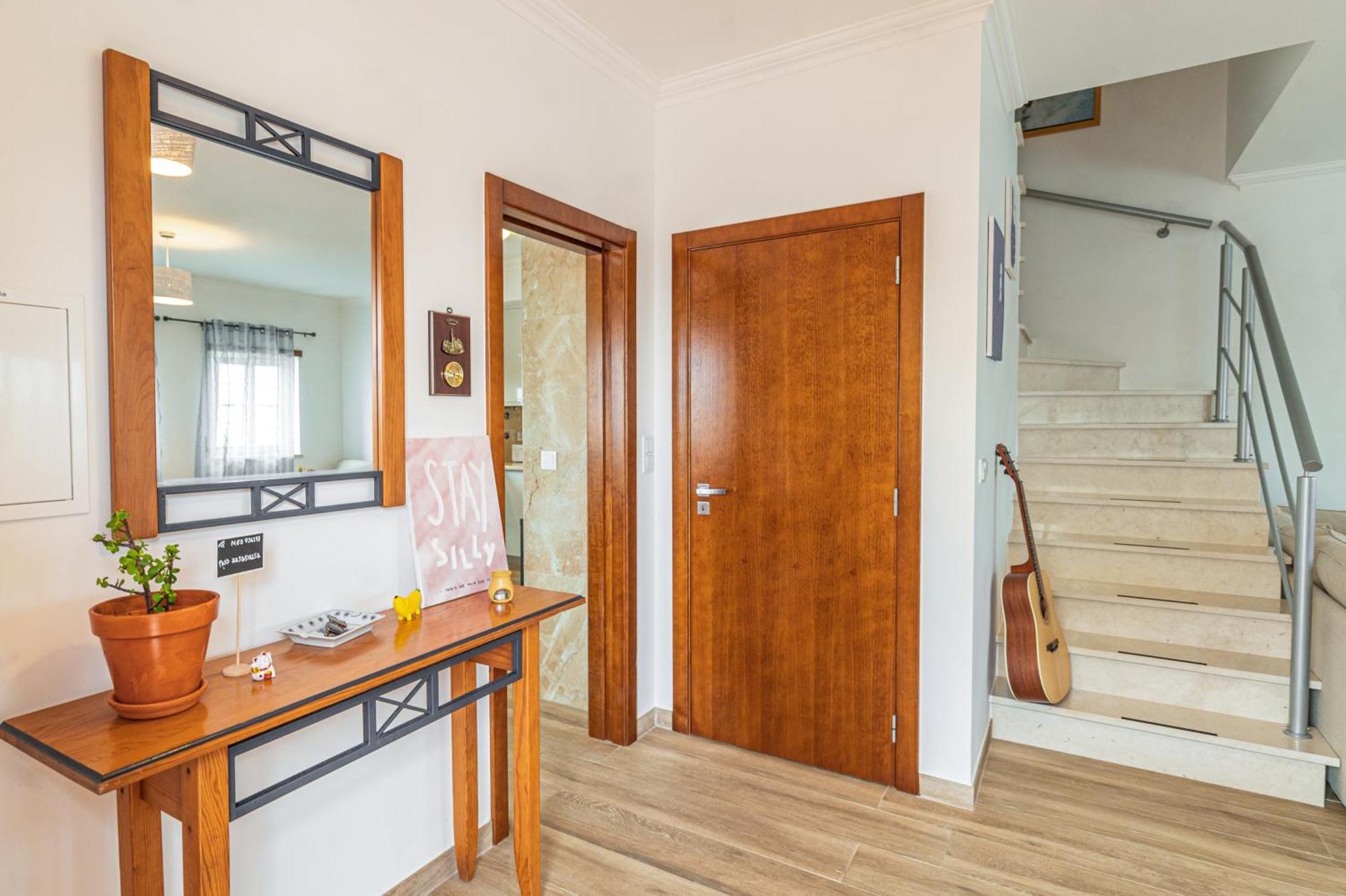 Donothing House - - Baleal Ferrel (Leiria)