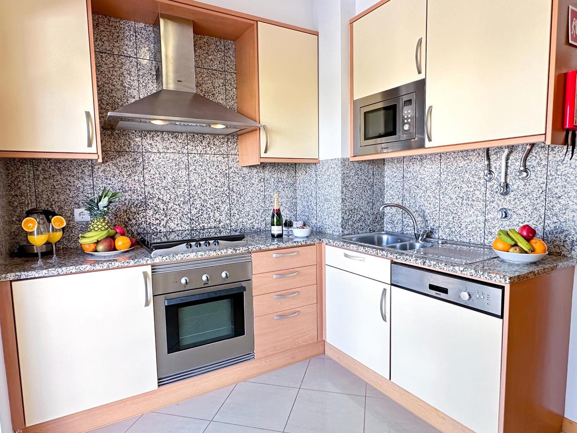 Modern Ocean, Garden & Pool View By Becherish Apartment Albufeira