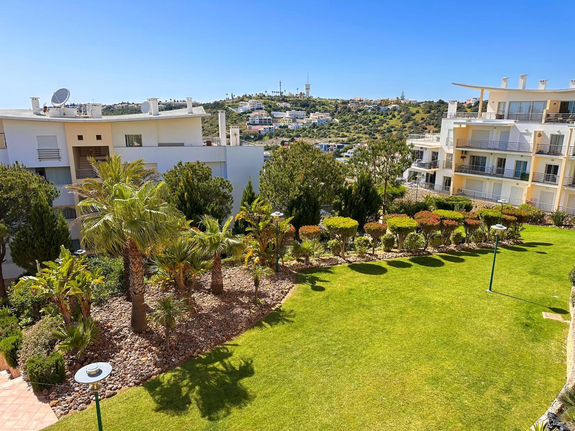 Modern Ocean, Garden & Pool View By Becherish Albufeira