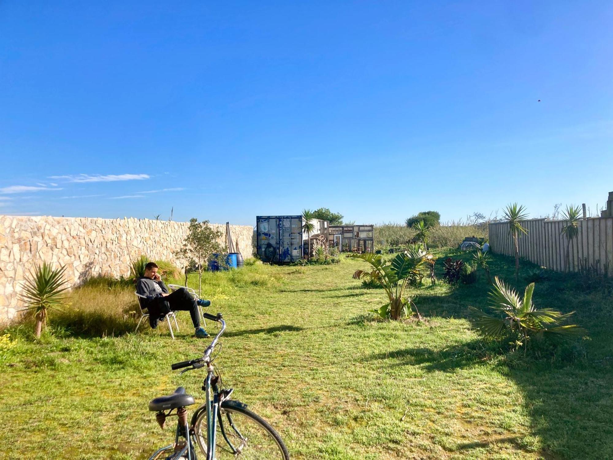 Early Afternoon Surf Club Hostel Ferrel (Leiria)
