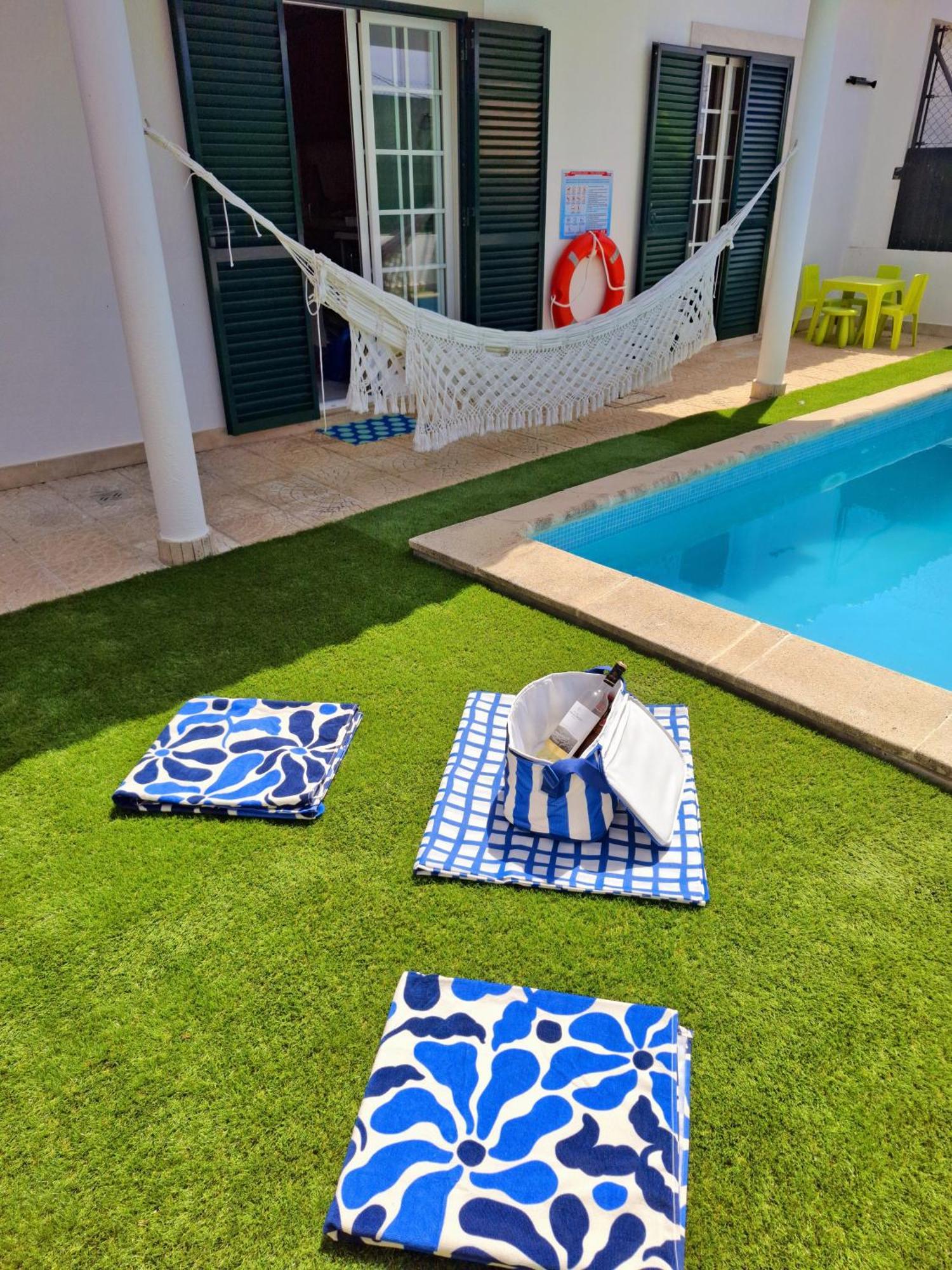 Meco And Pool Villa *