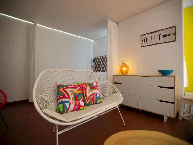Carcavelos Surf House Carcavelos (Lisbon)