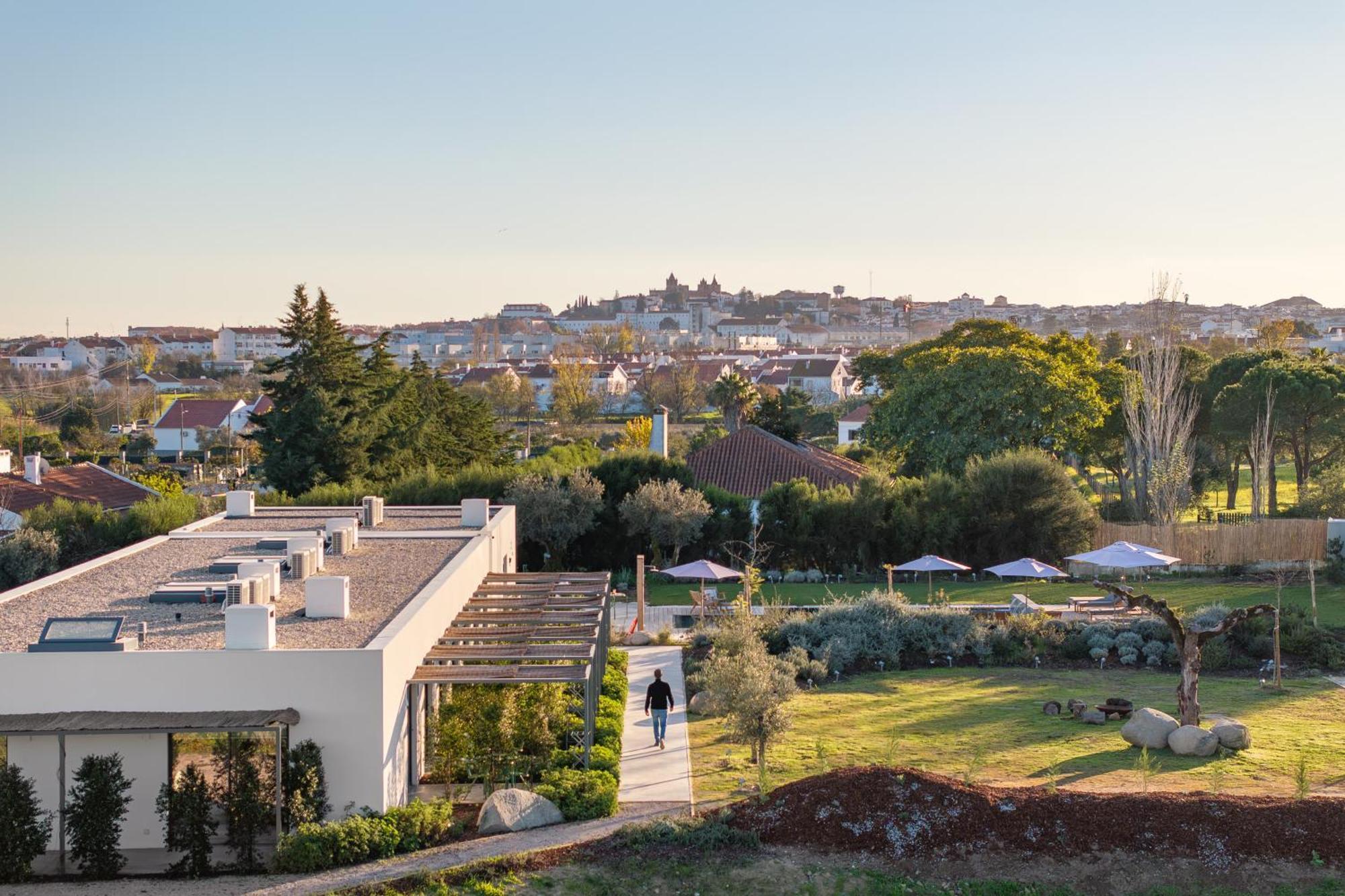 Hotel Quinta Da Amendoeira - - The *