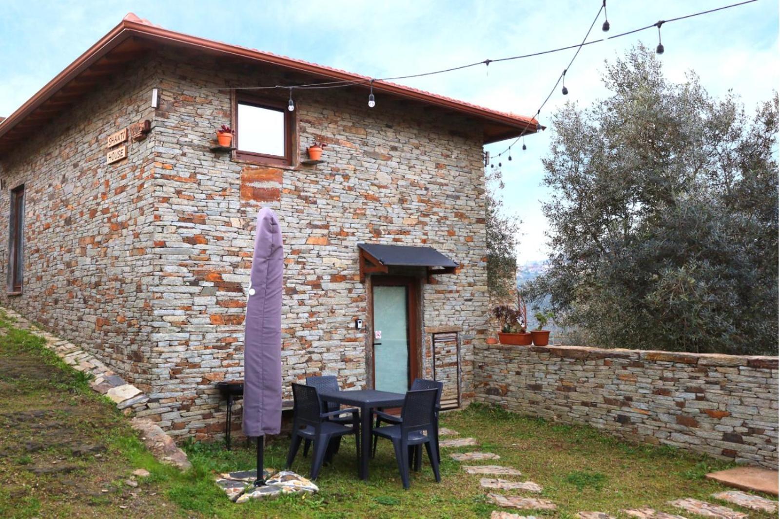 Casas De Xisto Holiday home Raiva