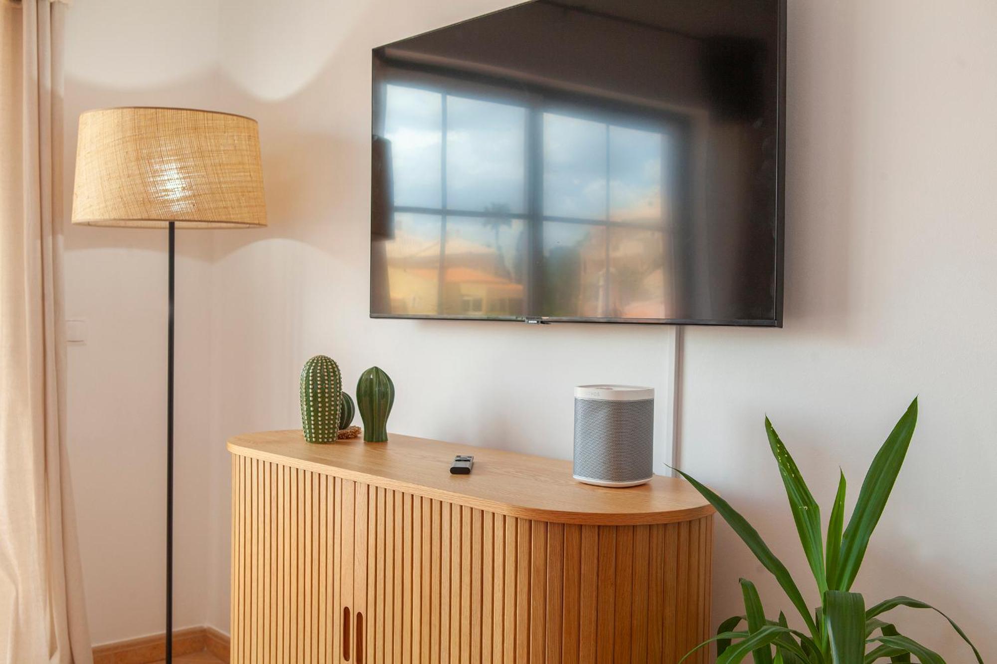 B73 - Luz Sun Apartment