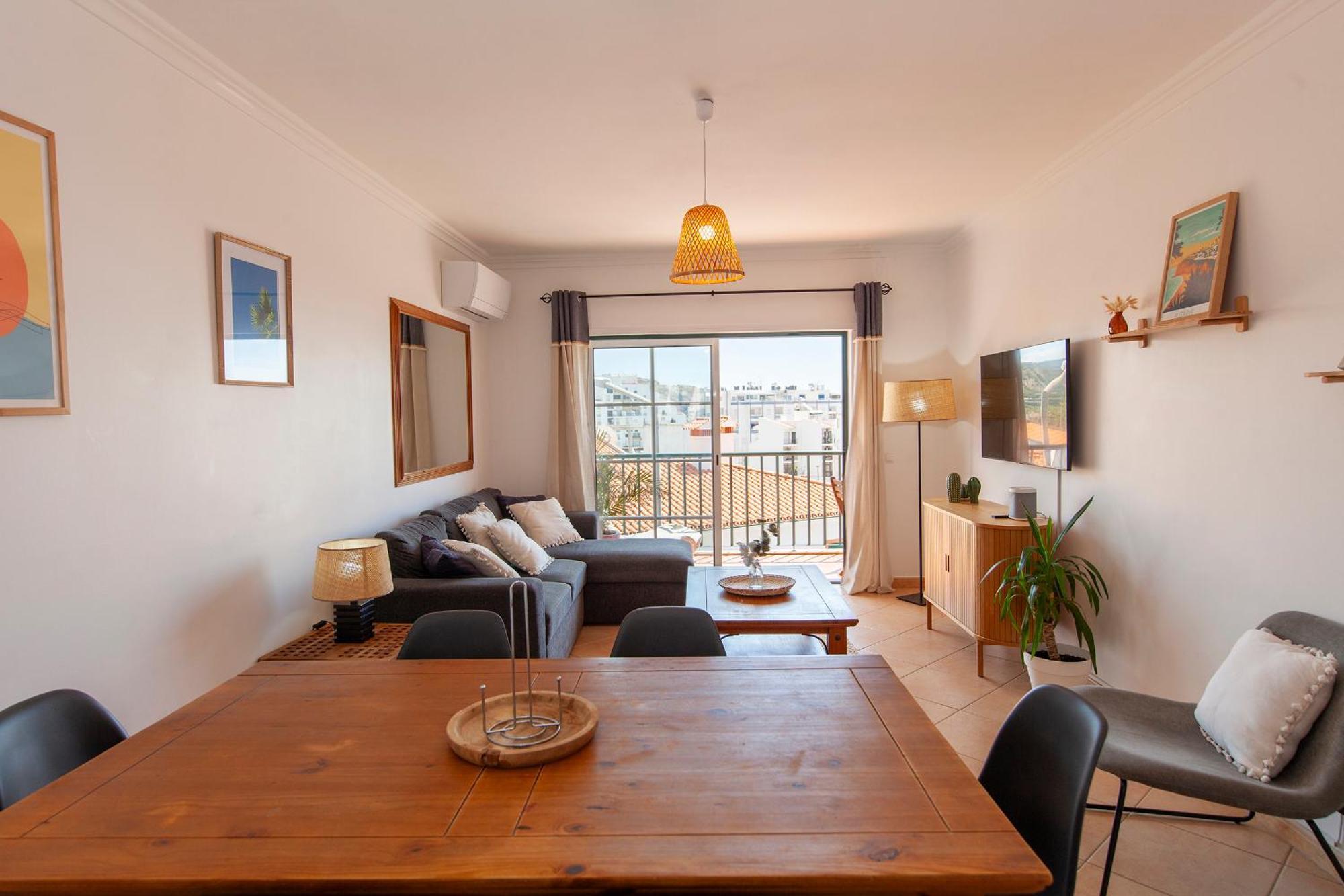 Apartment B73 - Luz Sun