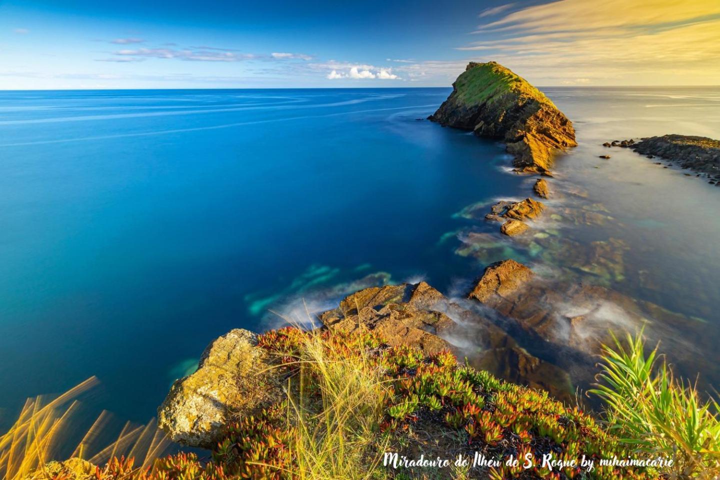 Azores Element *