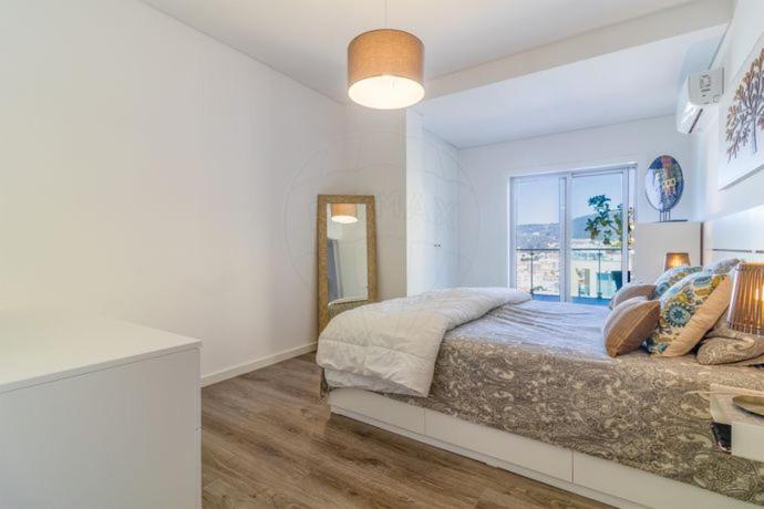 Pearl Apartment