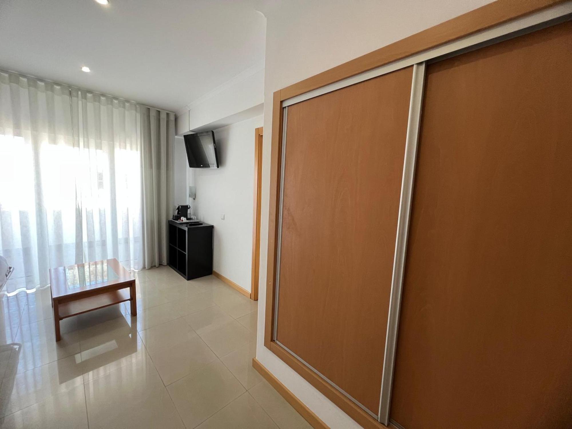 Be One Hotel Caldas Da Rainha - By Mhmb Hospitality Hotel