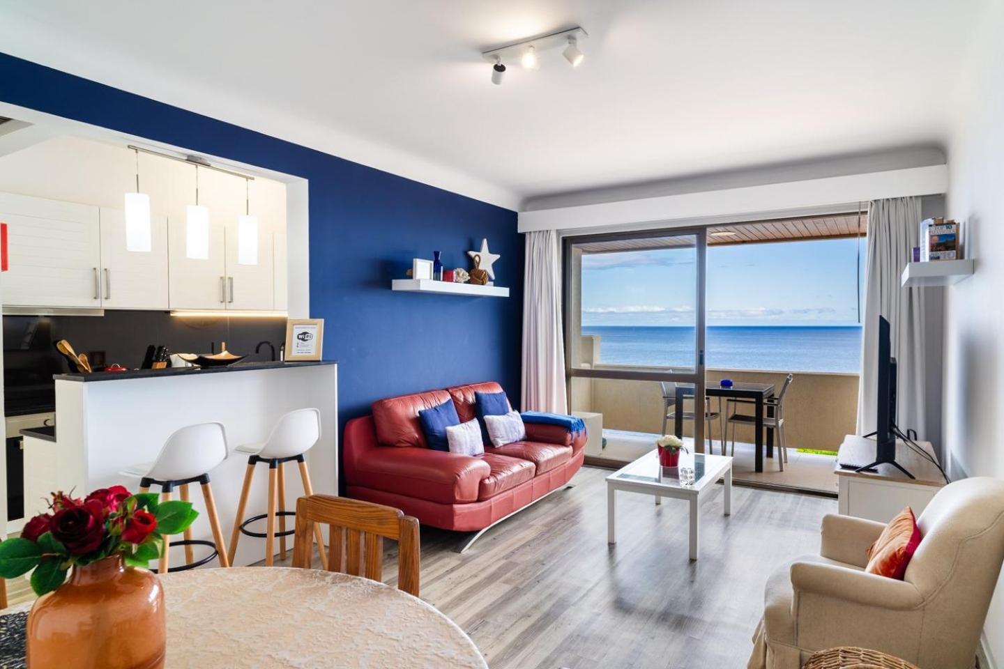 Sunny Getaway In Apartment Funchal (Madeira)