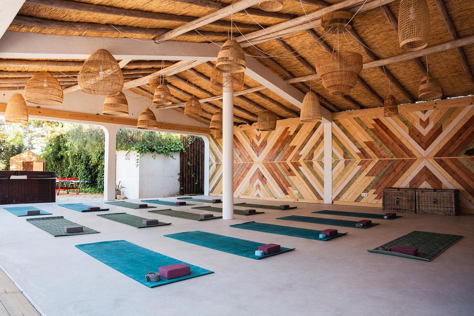 Tiny Whale Lodge, A Unique Space For Groups Villa *