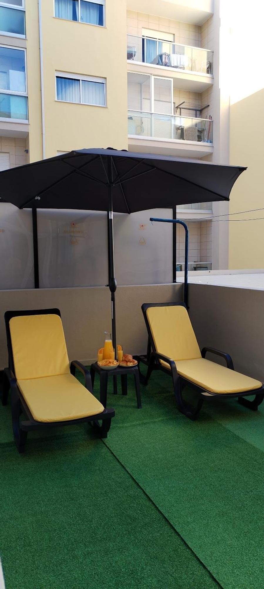 Seaside Apartment *