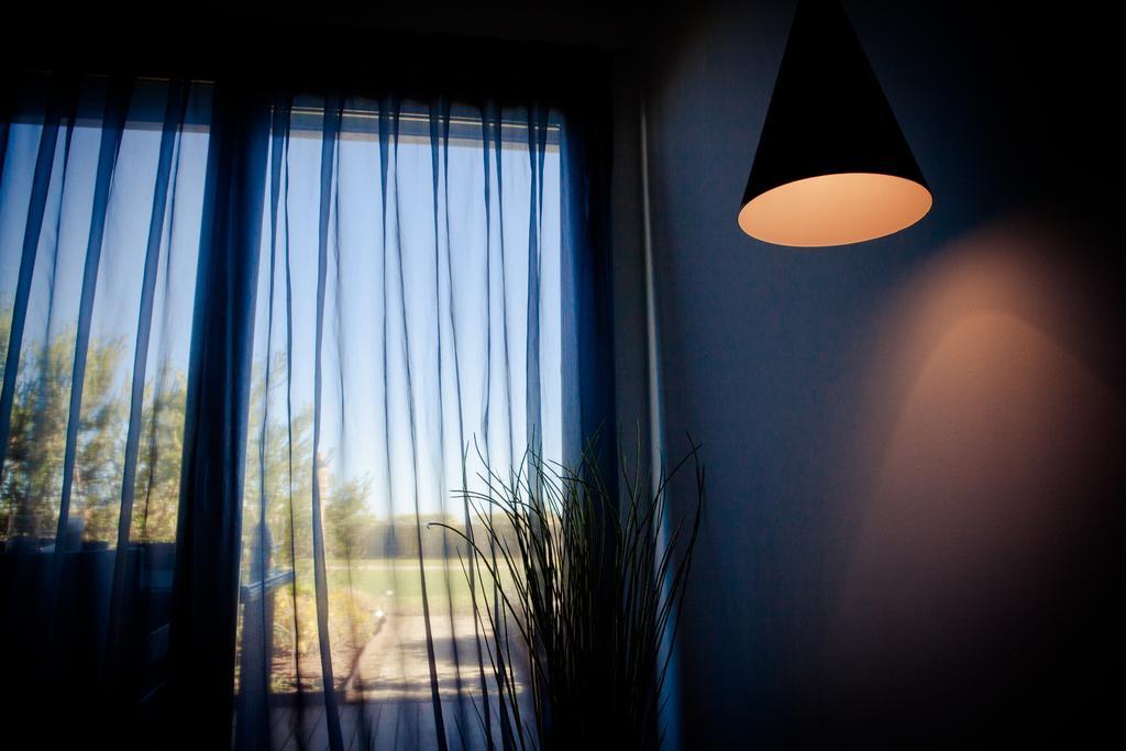 Charming With Terrace And Pool In Appartement *