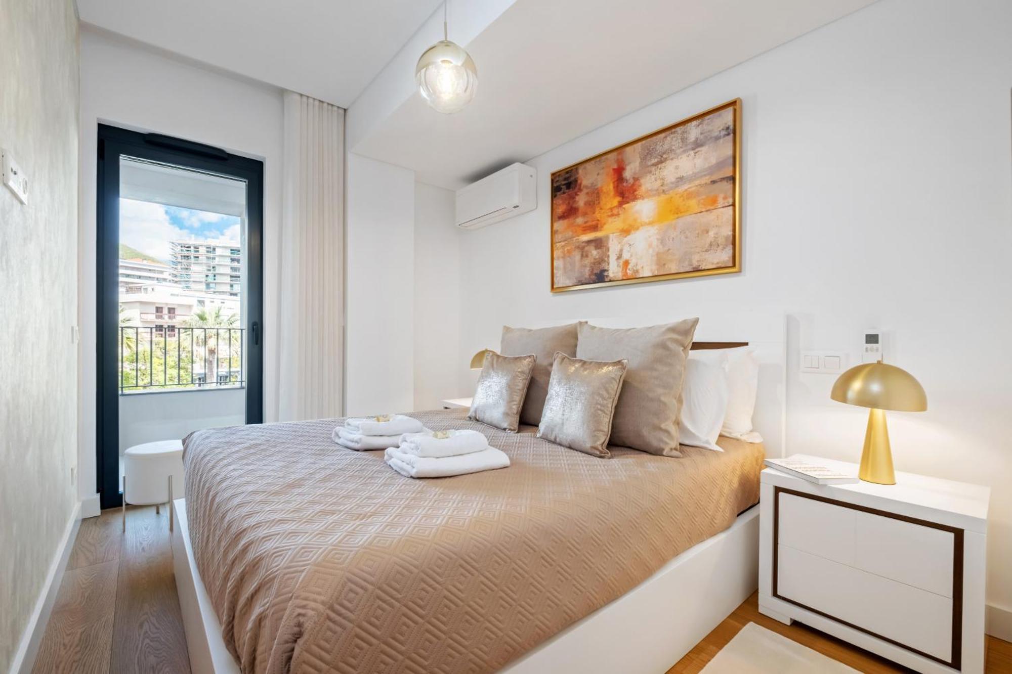 Ocean's Glow By Madeira Sun Travel Apartment