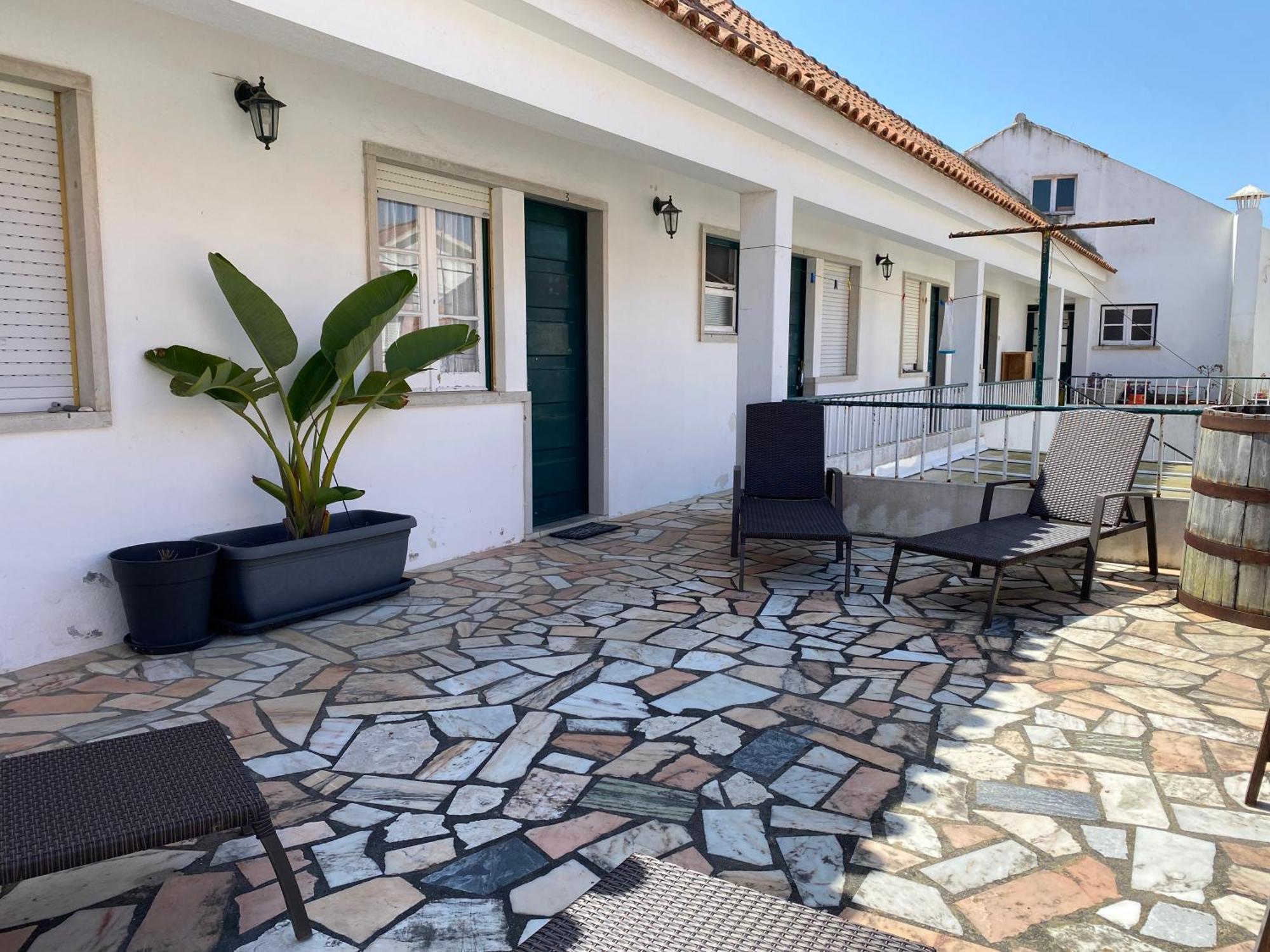 Foz Surfcamp Guest house *