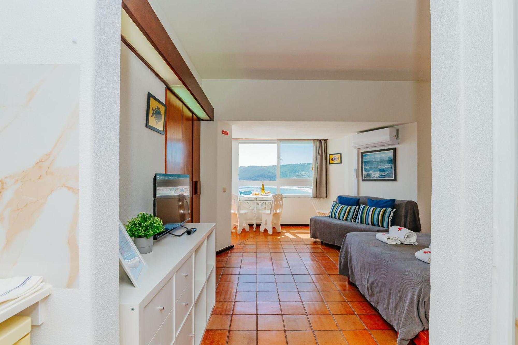 Rent4rest - Ocean View Apartamento Sesimbra