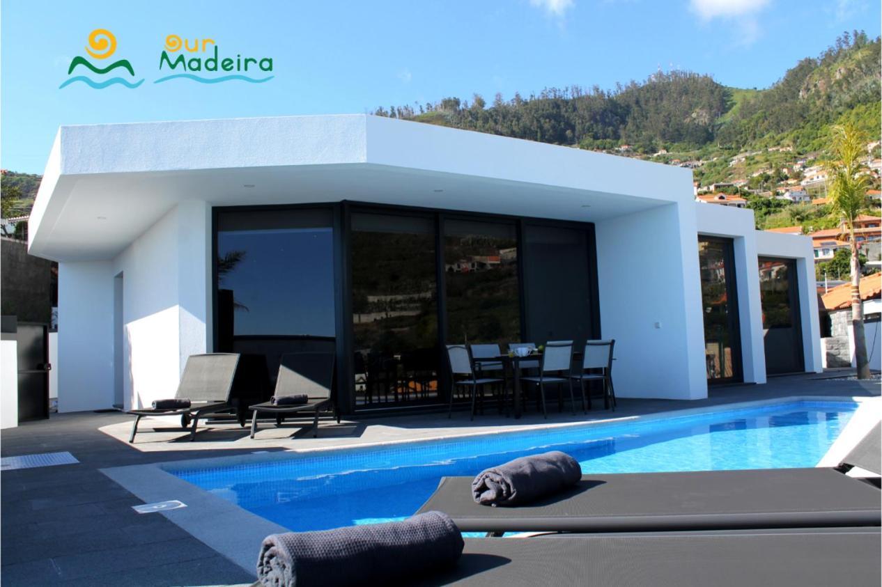 Ourmadeira - Charm, Modern Villa Calheta (Madeira)