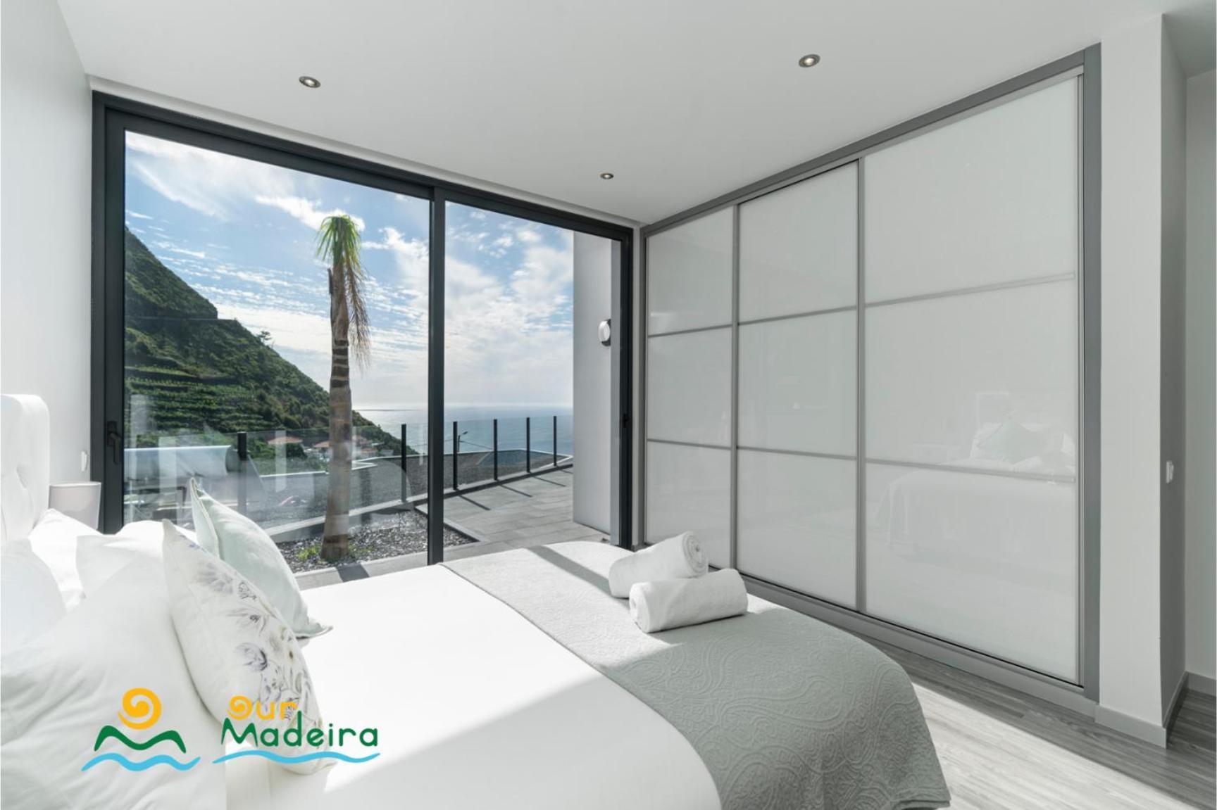 Villa Ourmadeira - Charm, Modern