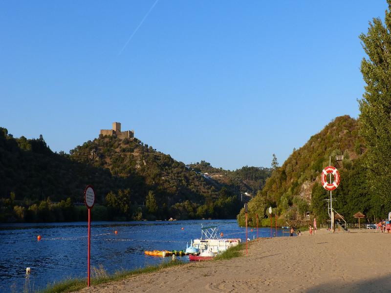 Alamal River Club Hotel