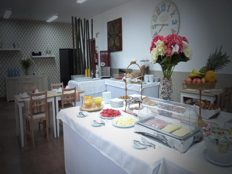 Alamal River Club Hotel 3*
