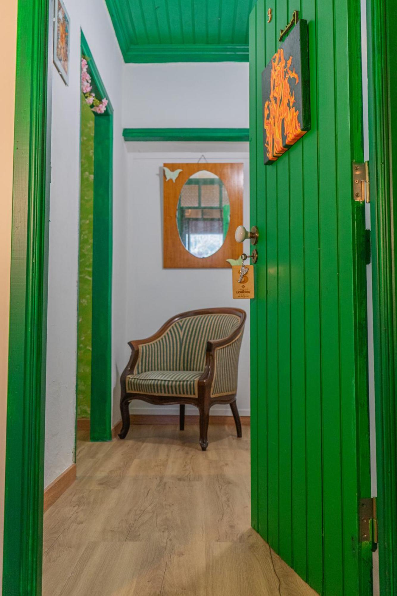 Lameira Da Longra - Bohemian Artistic House Guest house