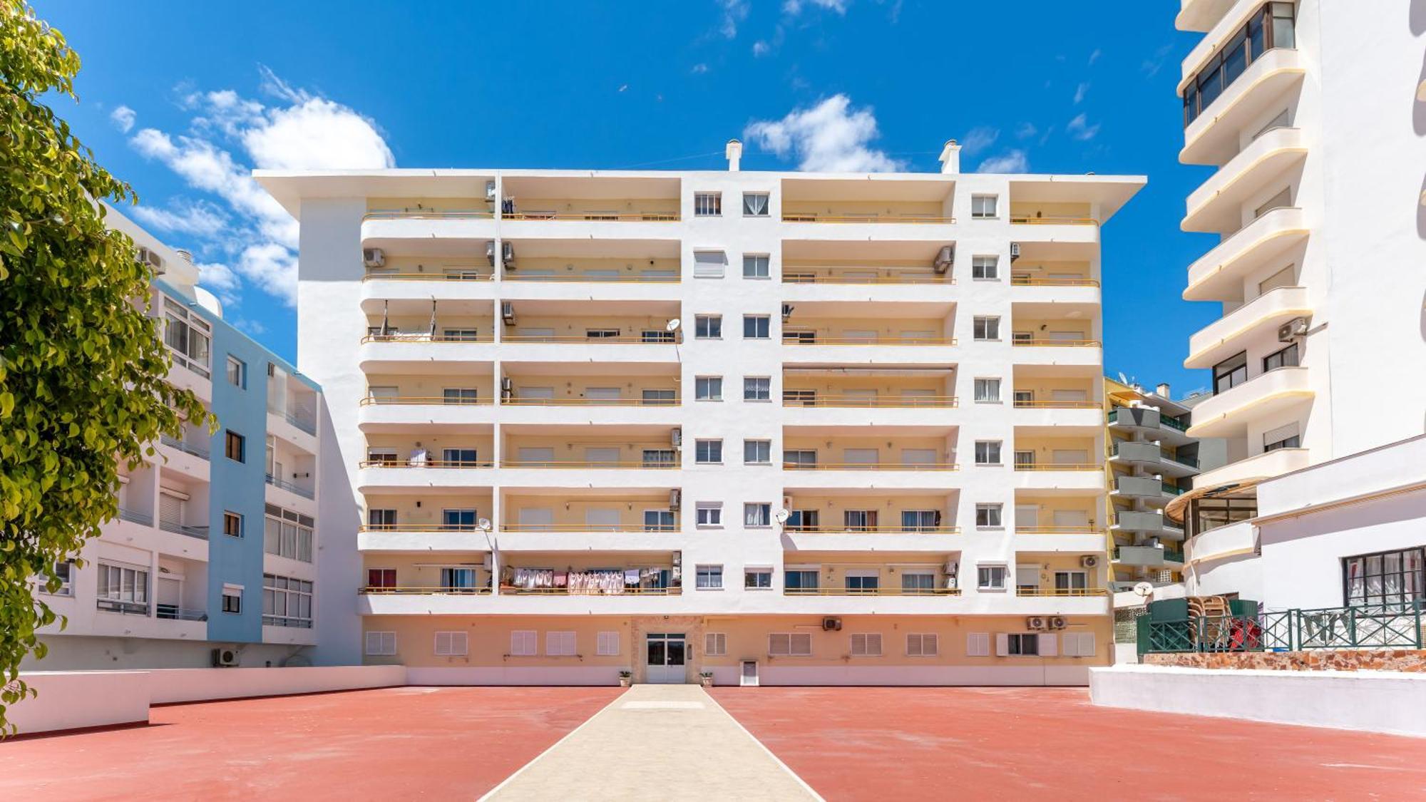Apartment Star Paradise By Lovelystay