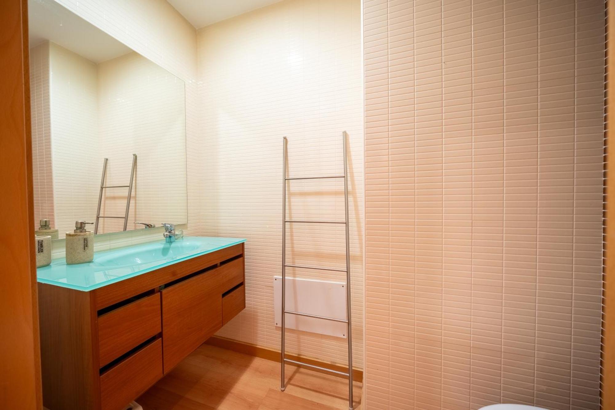Holidayspt 1 Marina Village 2 Bedroom