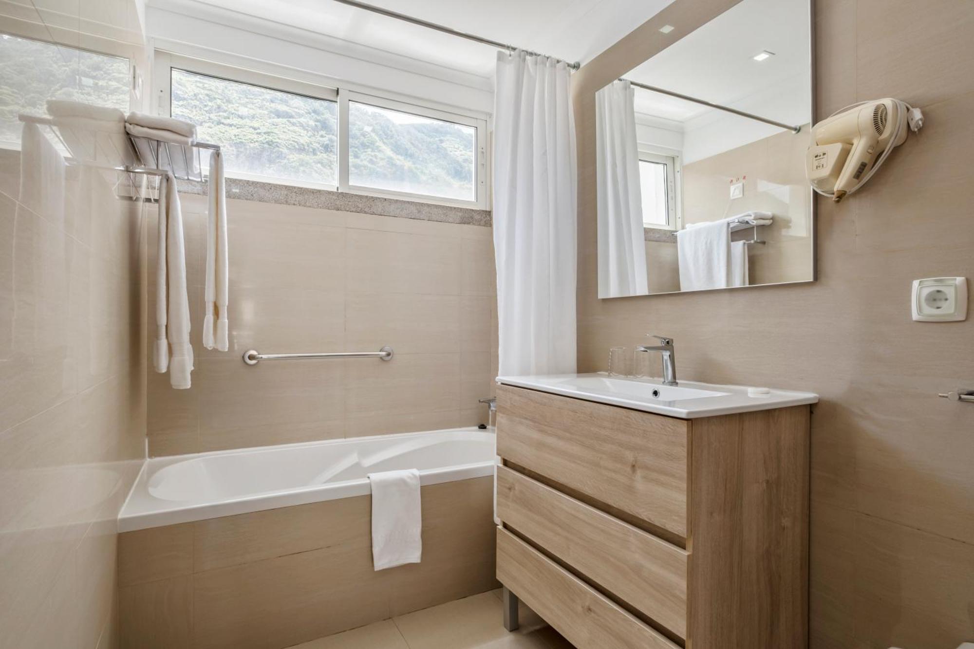 Hotel White Waters