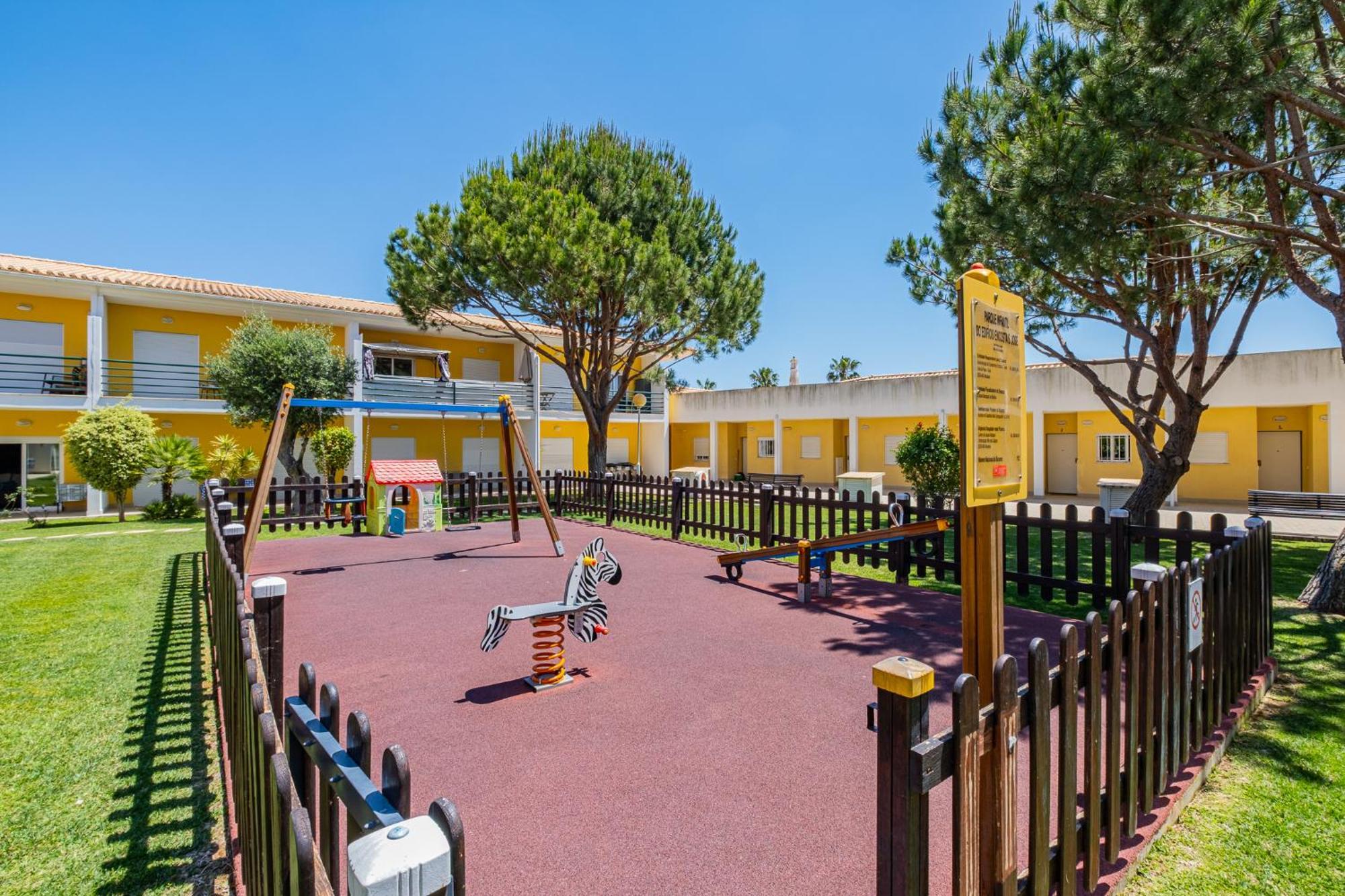 Pool&beach In Encosta De Sao Jose Apartment Albufeira