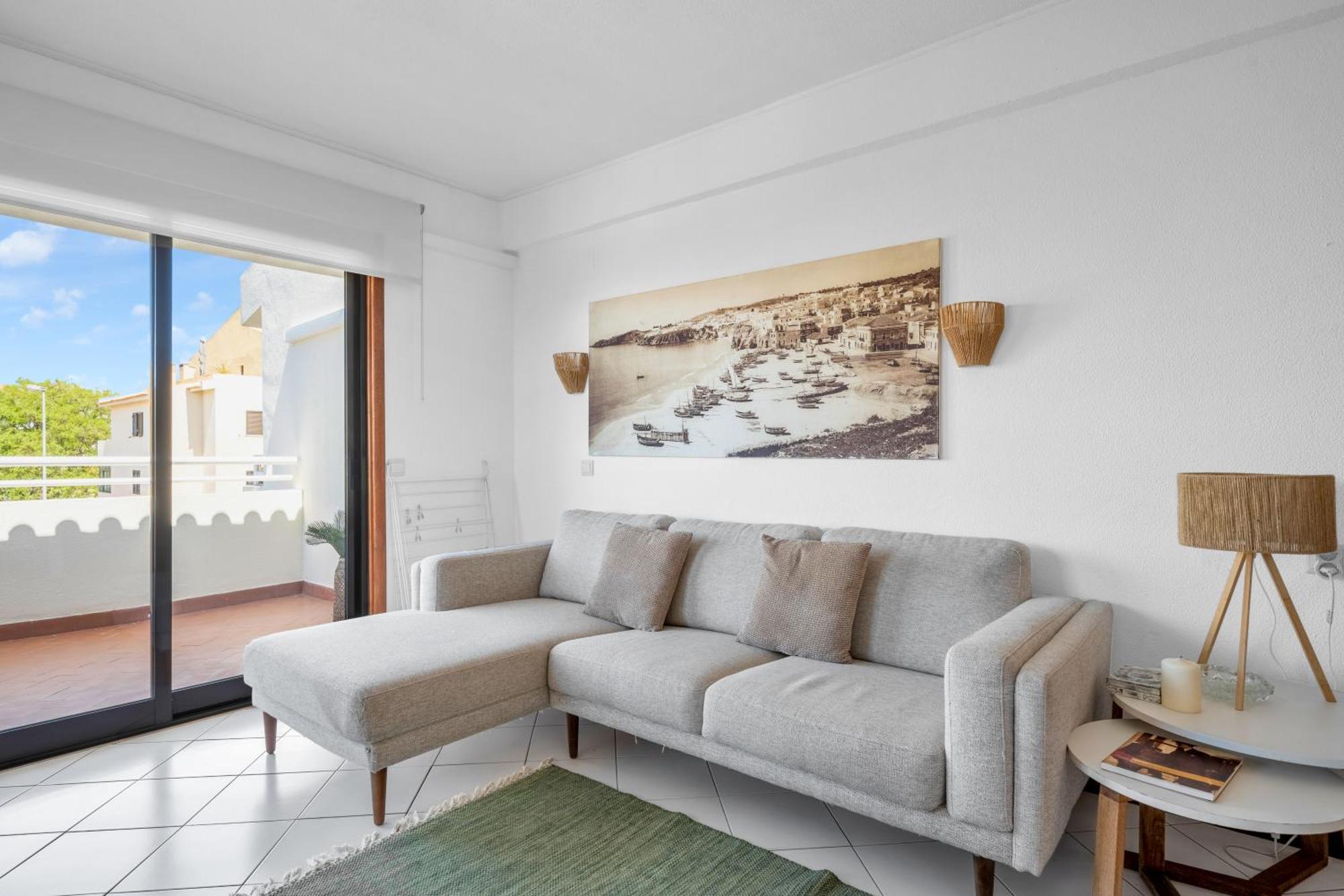 Bellavista Avenida By Beguest Aparthotel