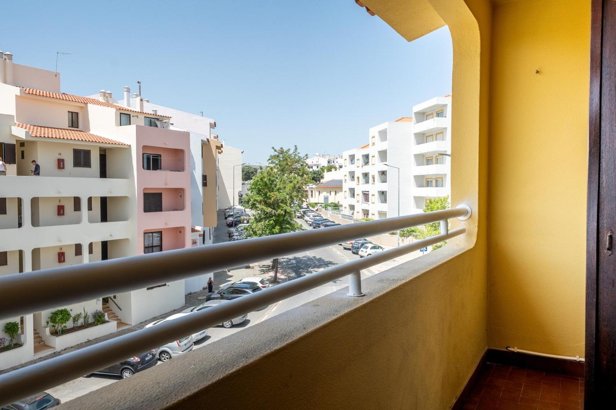 Aparthotel Bellavista Avenida By Beguest 3*