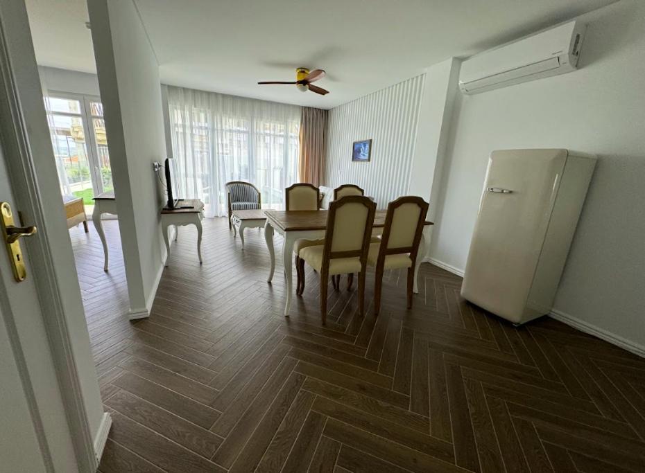 Apartment Ocean View