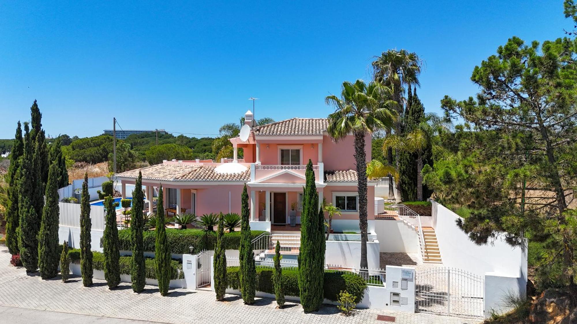 Duma * Albufeira