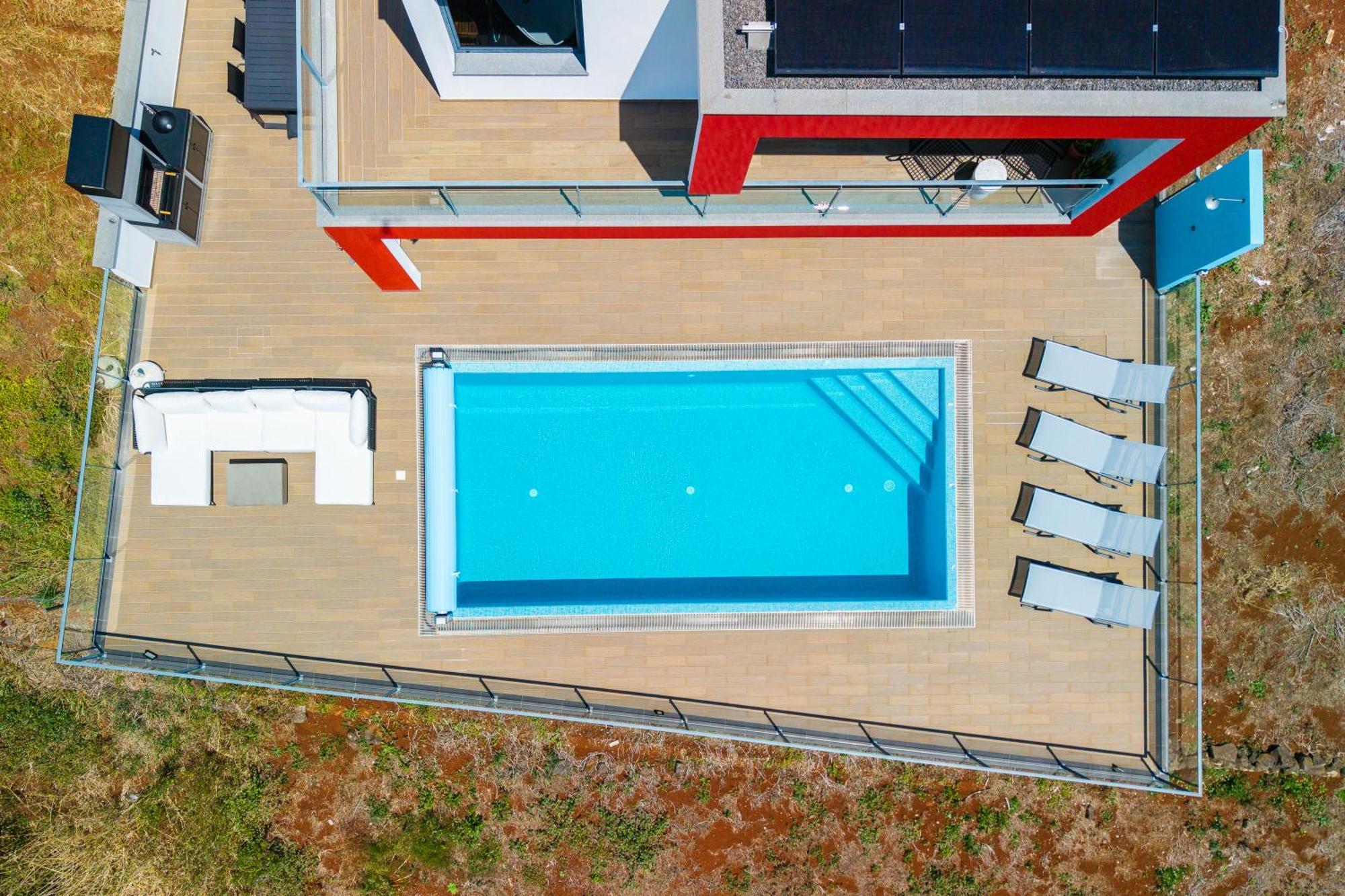 Villa Valley View-villa With Heated Pool And Sauna *