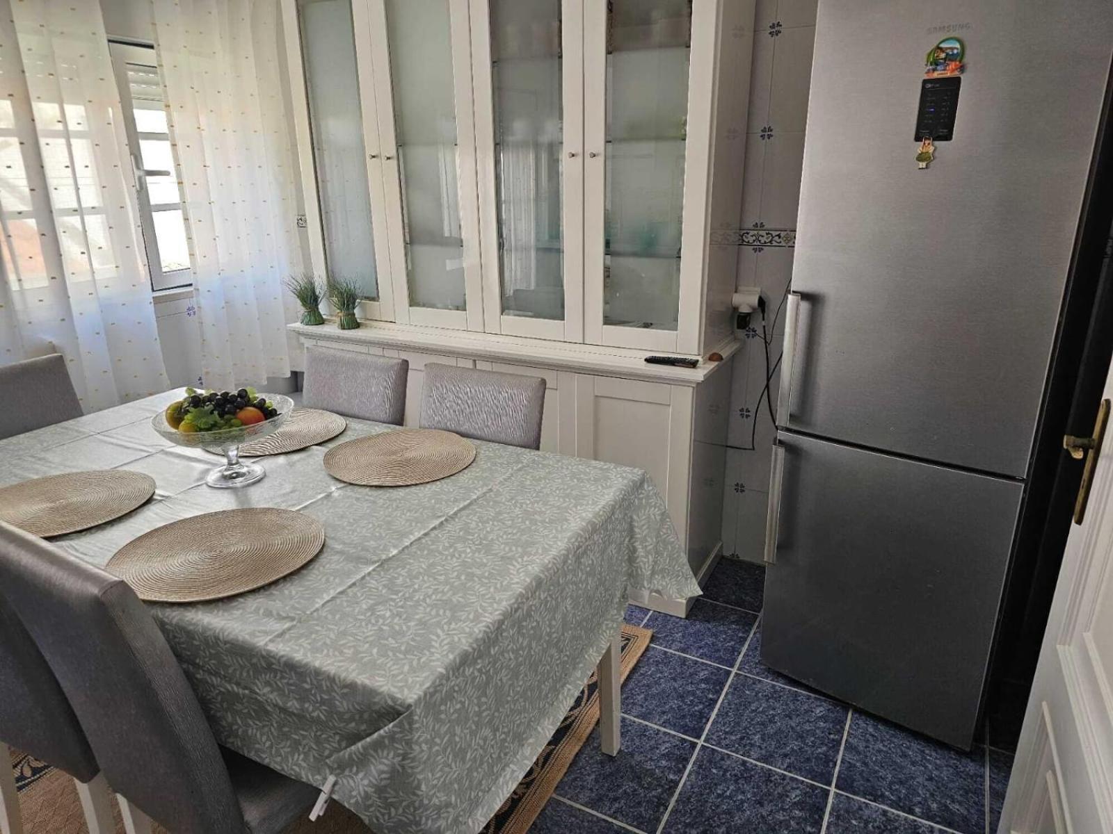Two Bedroom Apartment, Two Minutes From The Apartment Nazare