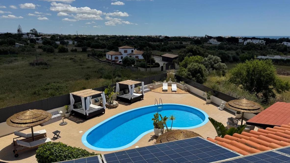 Cegonha Powered By Cegonha Resort- Private Swimming Pool & Air Con