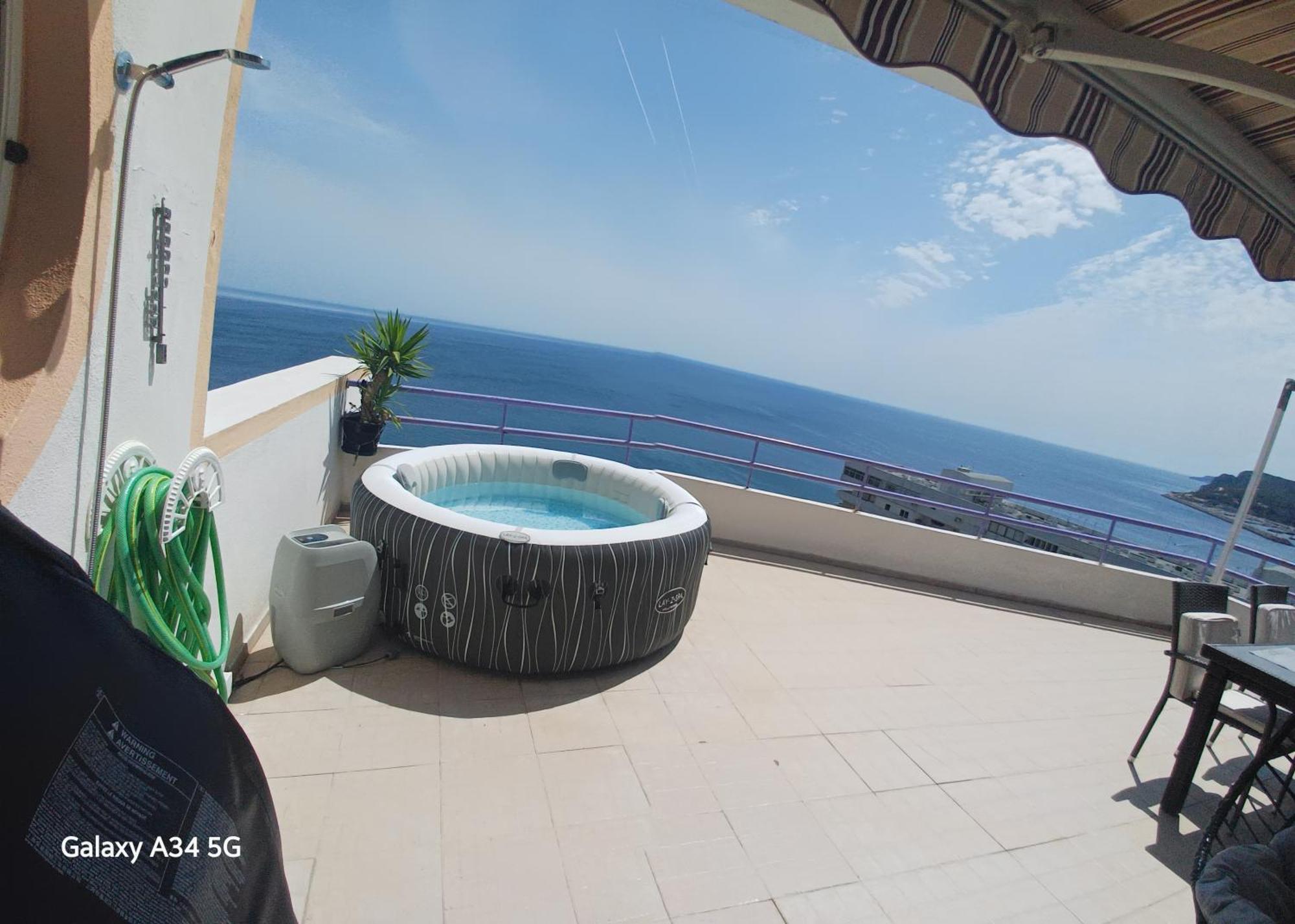Yvonne's Bela Vista Apartment